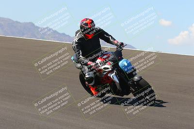 media/Oct-03-2022-Moto Forza (Mon) [[5f077a3730]]/Beginner Group/Session 2 (Turn 10)/